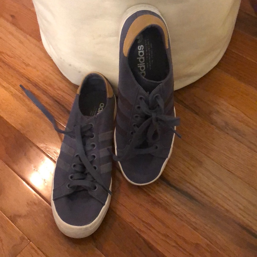 Adidas Womens Blue Leisure Shoes Size 9